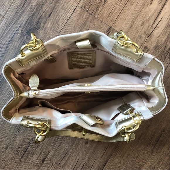 🆕 Coach Carryall Bag - Picture 5 of 5